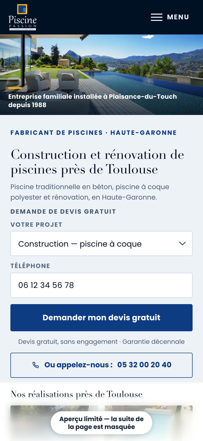 Le même site de pisciniste après refonte, sur mobile